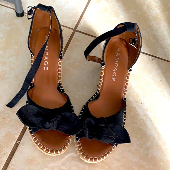 Rampage Shoes - Rampage black bow heels